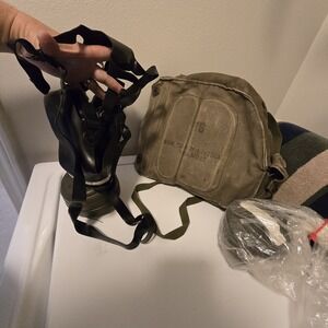 VTG US Military M17A2‎ Field Protective Bag + Israeli Civilian Model 4 Mask Sz M